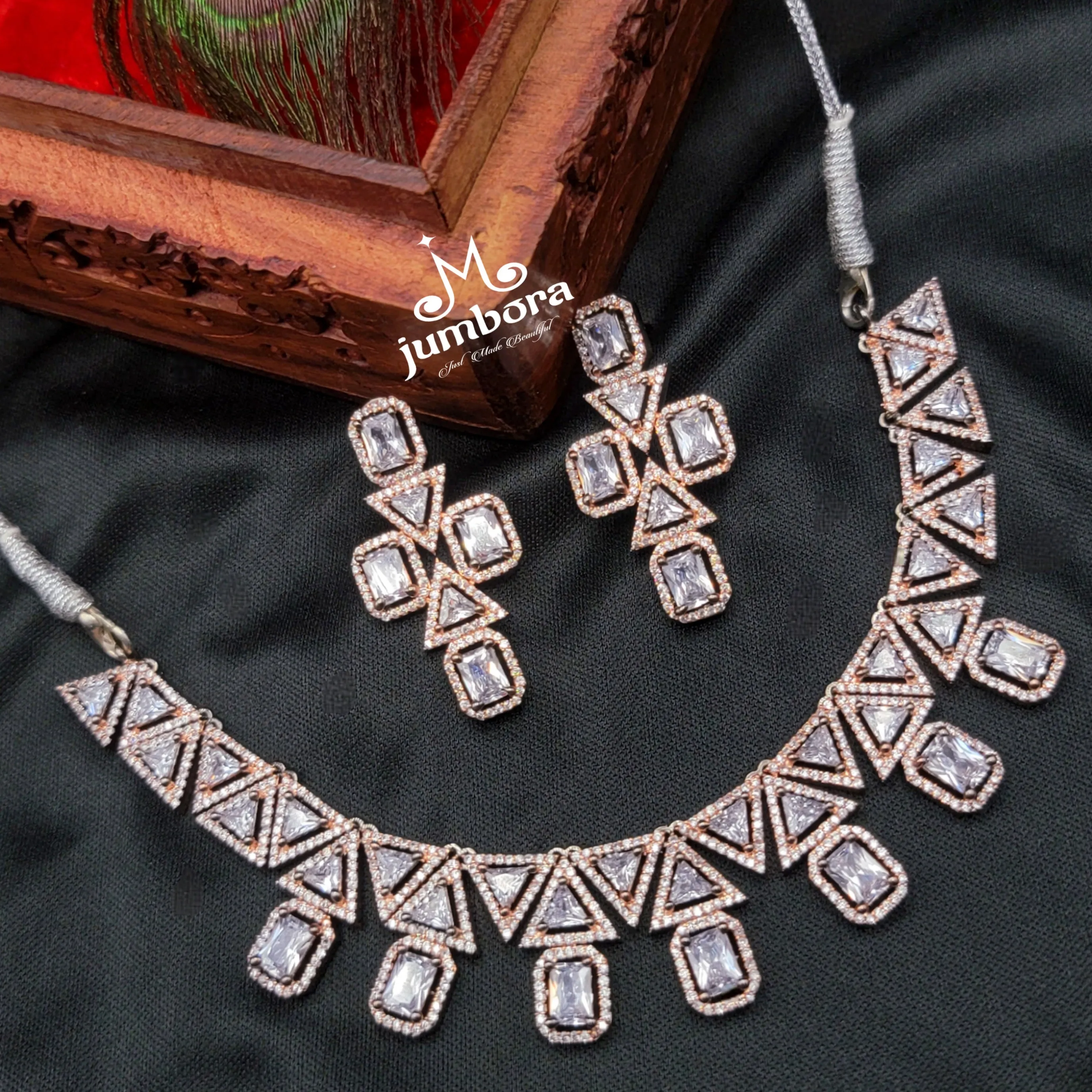 Contemporary Victorian Rose Gold White AD Zircon Necklace Set