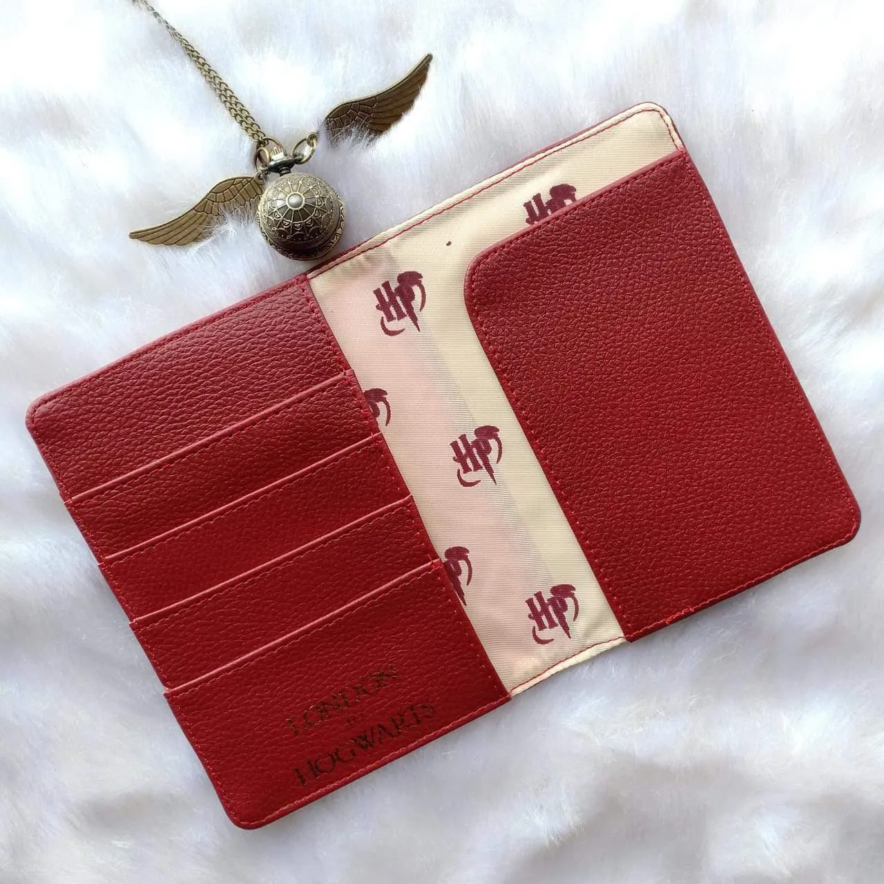 Harry Potter 9 3/4 Hogwarts Express Passport Cover